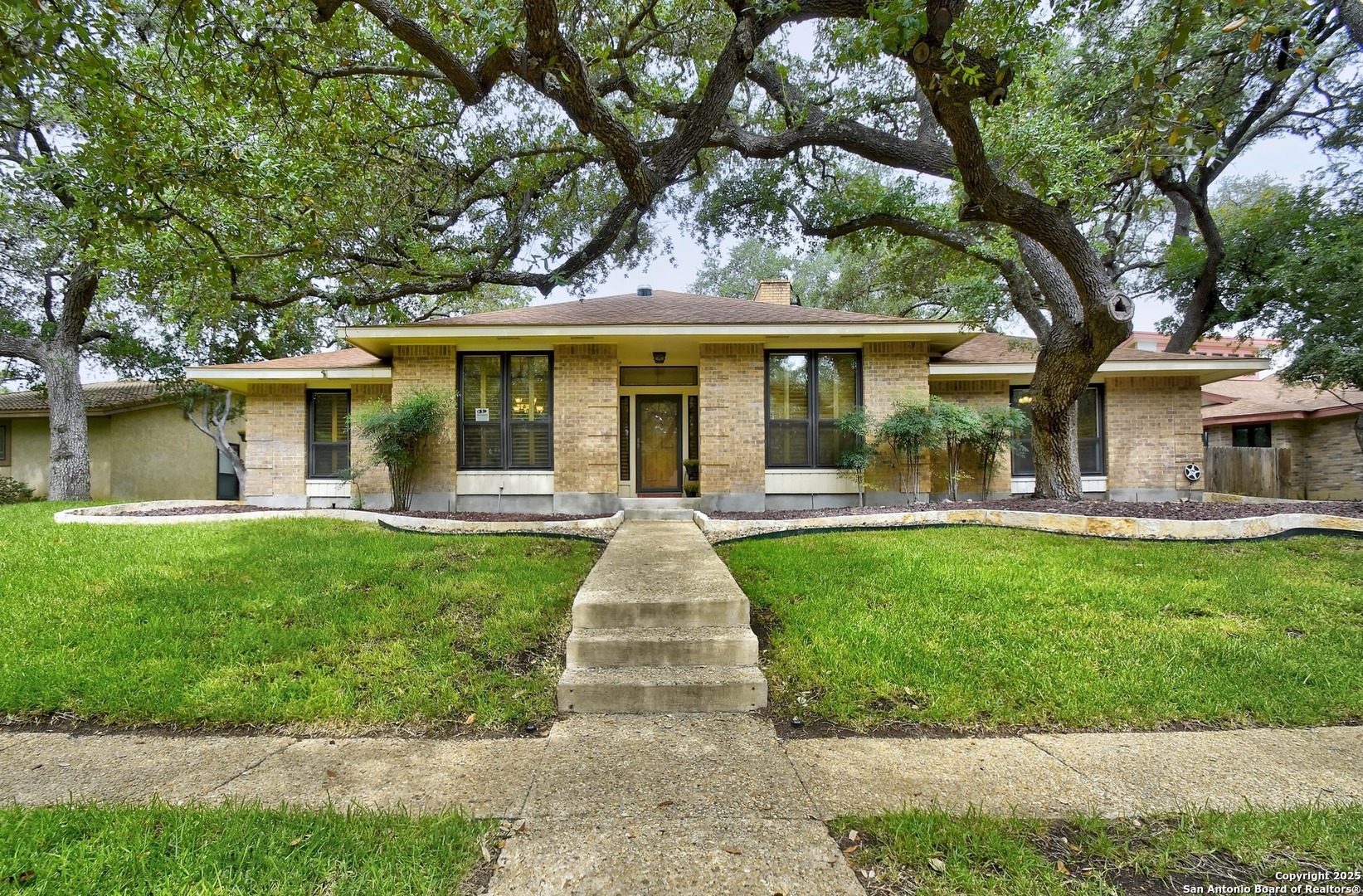 Property Photo:  13423 Vista Bonita  TX 78216 