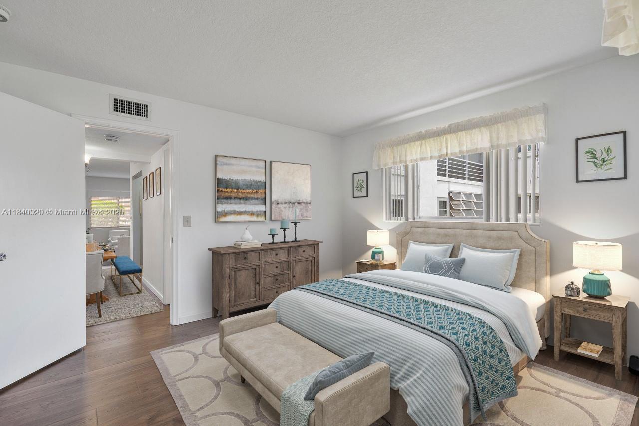 Property Photo: 3360 Lake Osborne Dr 104 FL 33461