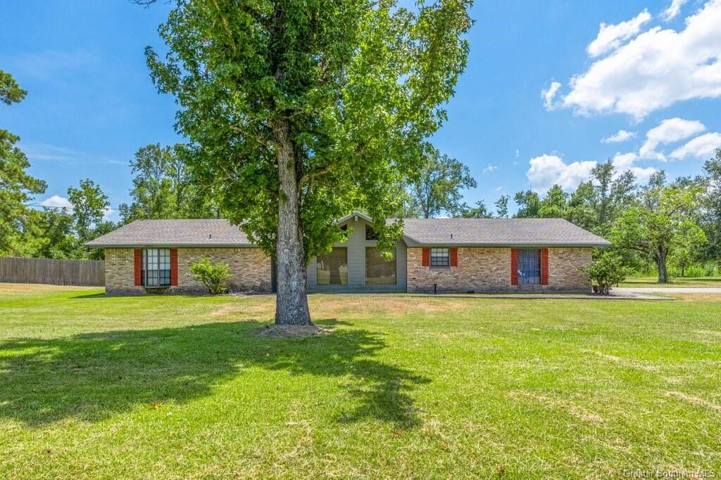 Property Photo:  345 Sharon Lane  LA 70611 