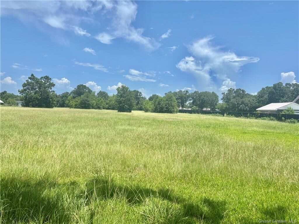Property Photo: 0 W Hwy 90 Highway W LA 70647