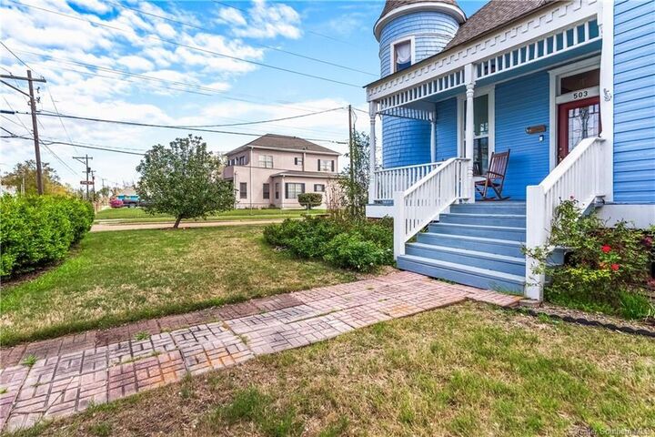Property Photo: 503 Moss Street LA 70601