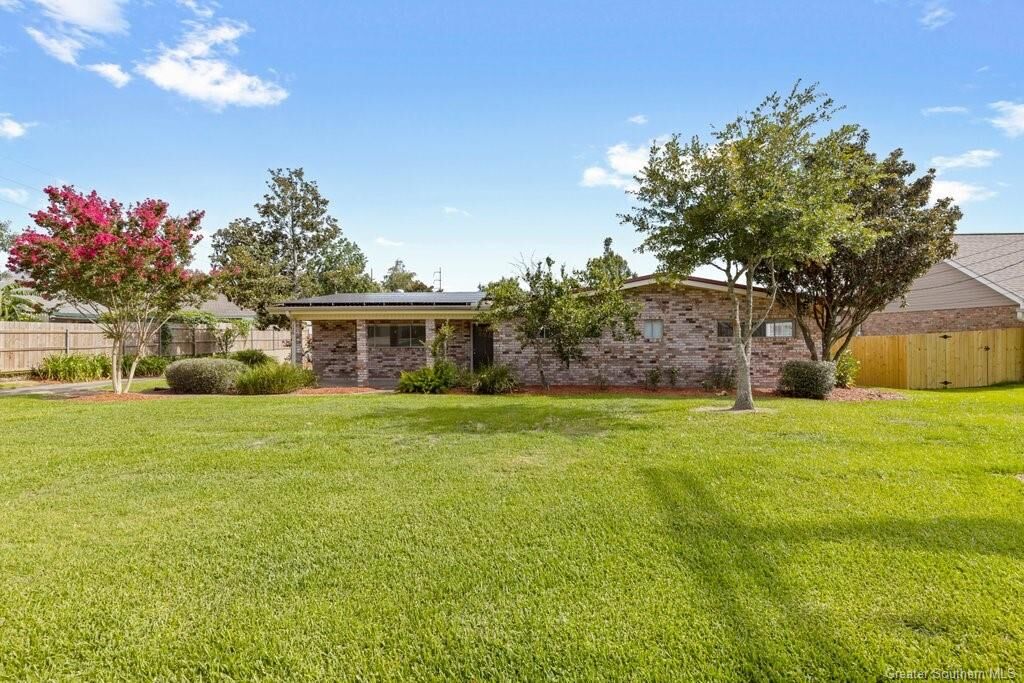 Property Photo:  728 W Lagrange Street W  LA 70605 
