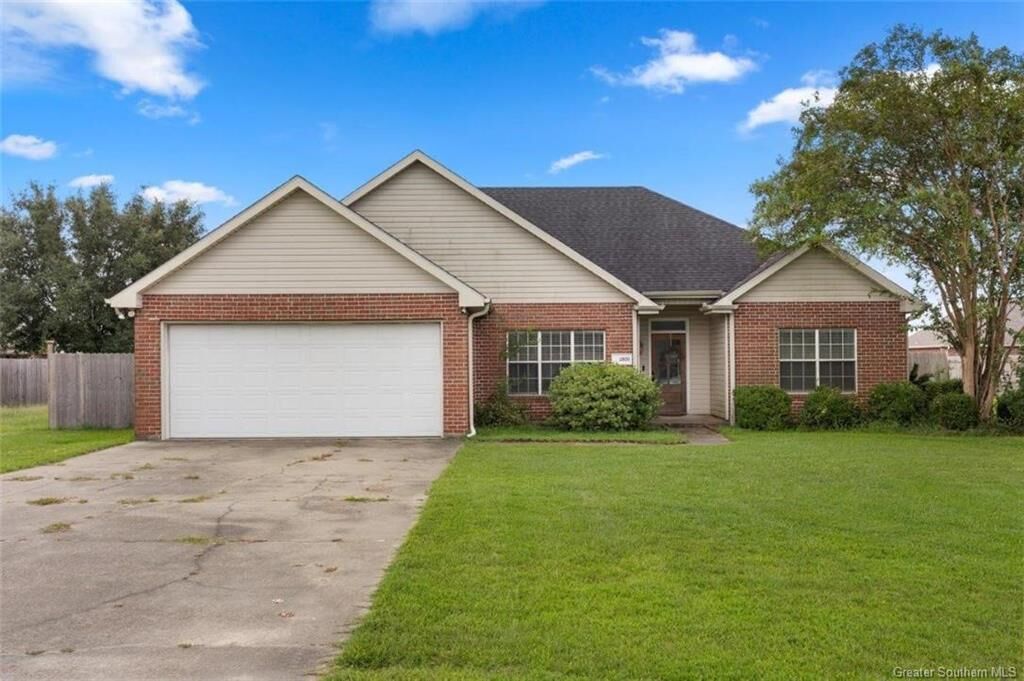 Property Photo:  1809 N Michael Square N  LA 70611 