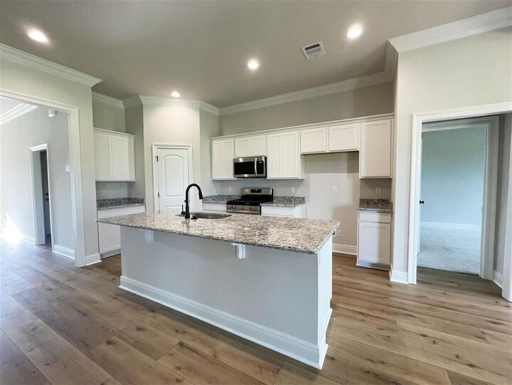 Property Photo: 233 White Castle North LA 70647