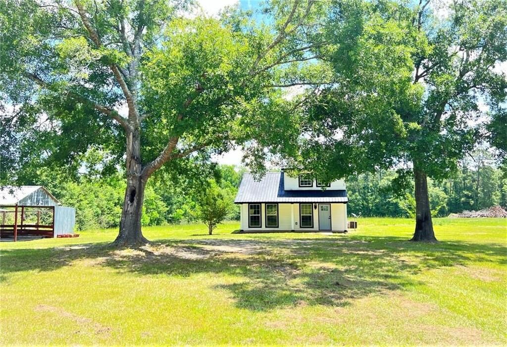 Property Photo: 9275 Highway 171 Highway LA 70652
