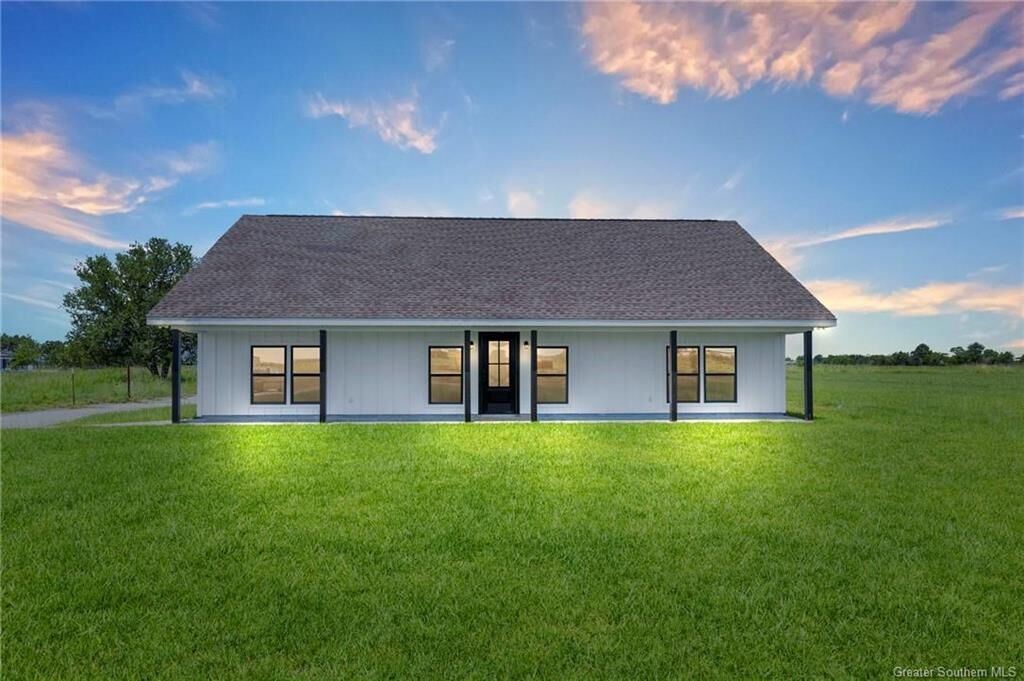 Property Photo: 9351 Lognion Road LA 70647