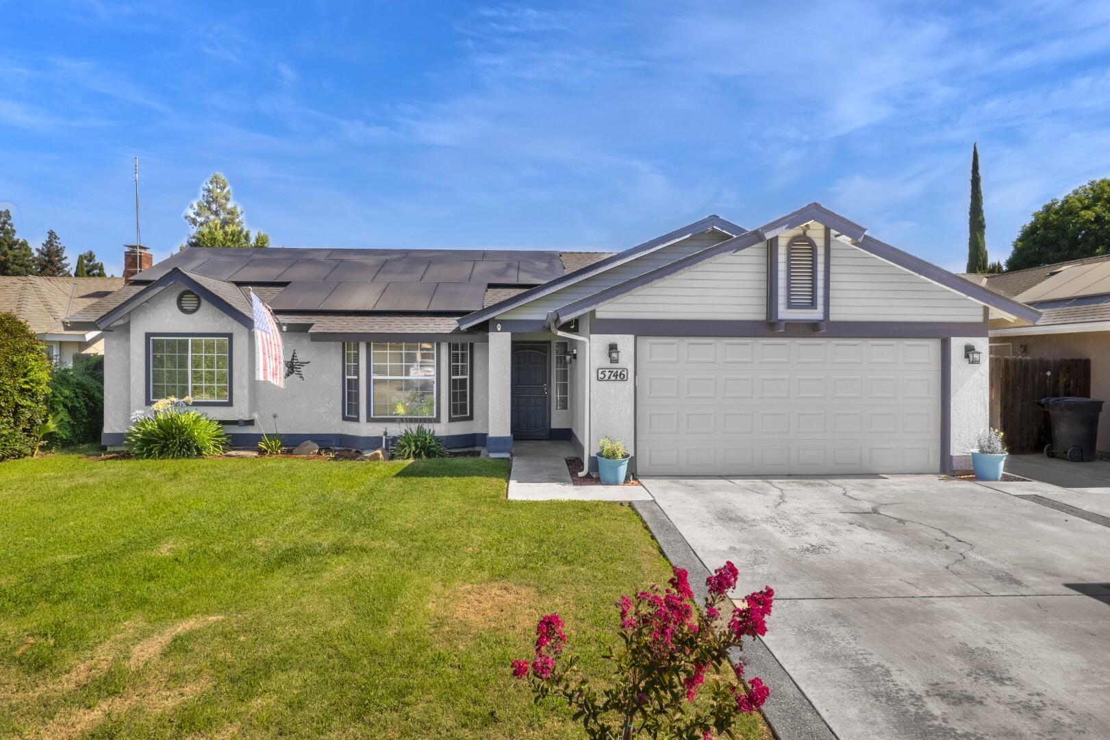 5746 W Judy Court  Visalia CA 93277 photo