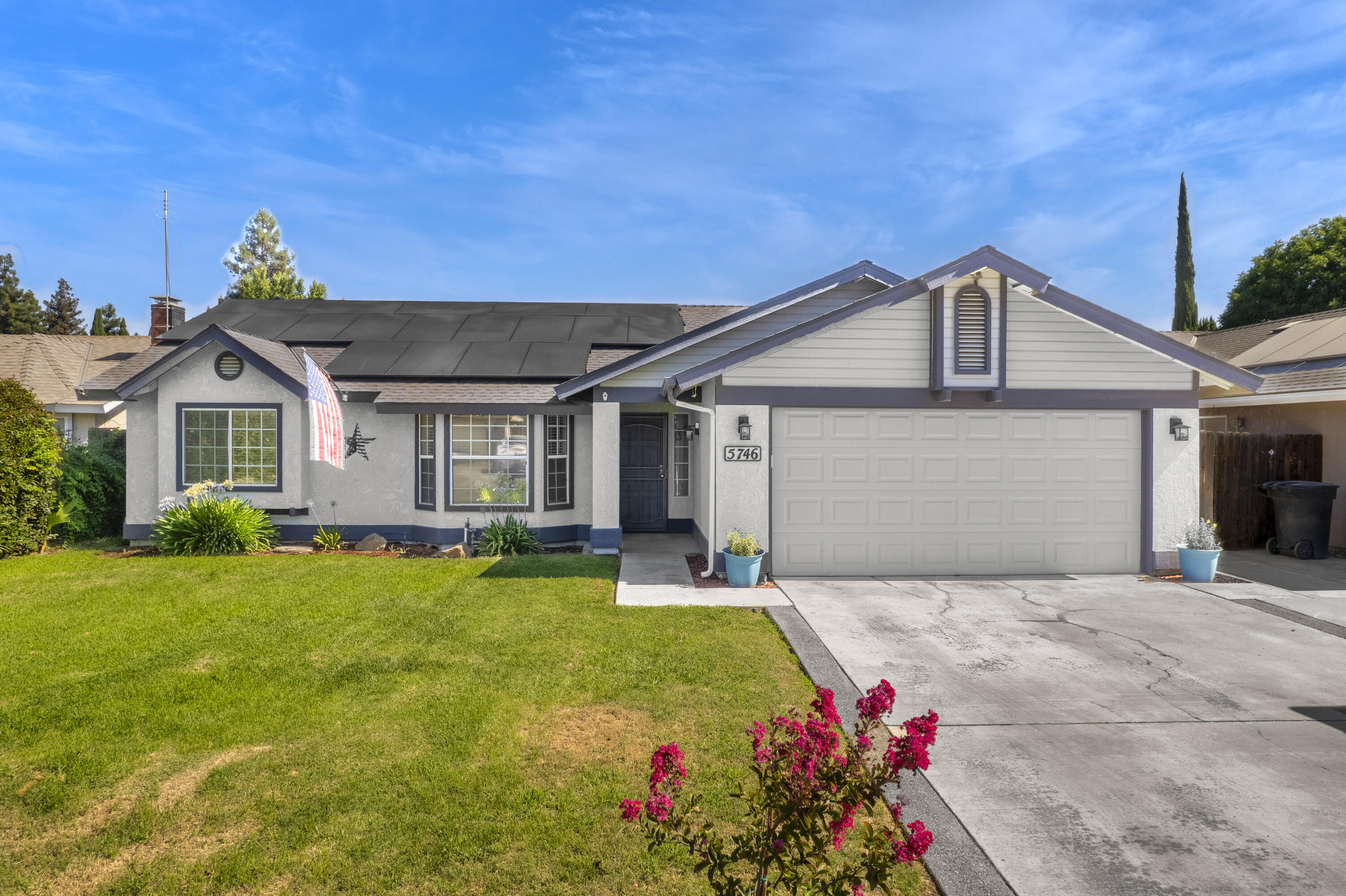 5746 W Judy Court  Visalia CA 93277 photo