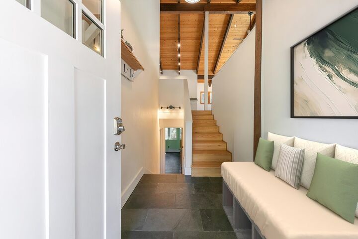 Property Photo: 15198 Chatham Reach CA 96161
