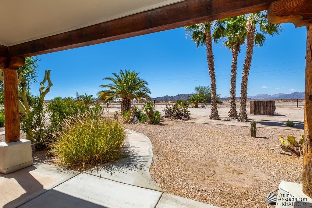 Property Photo:  28318 E County 14 St  AZ 85356 
