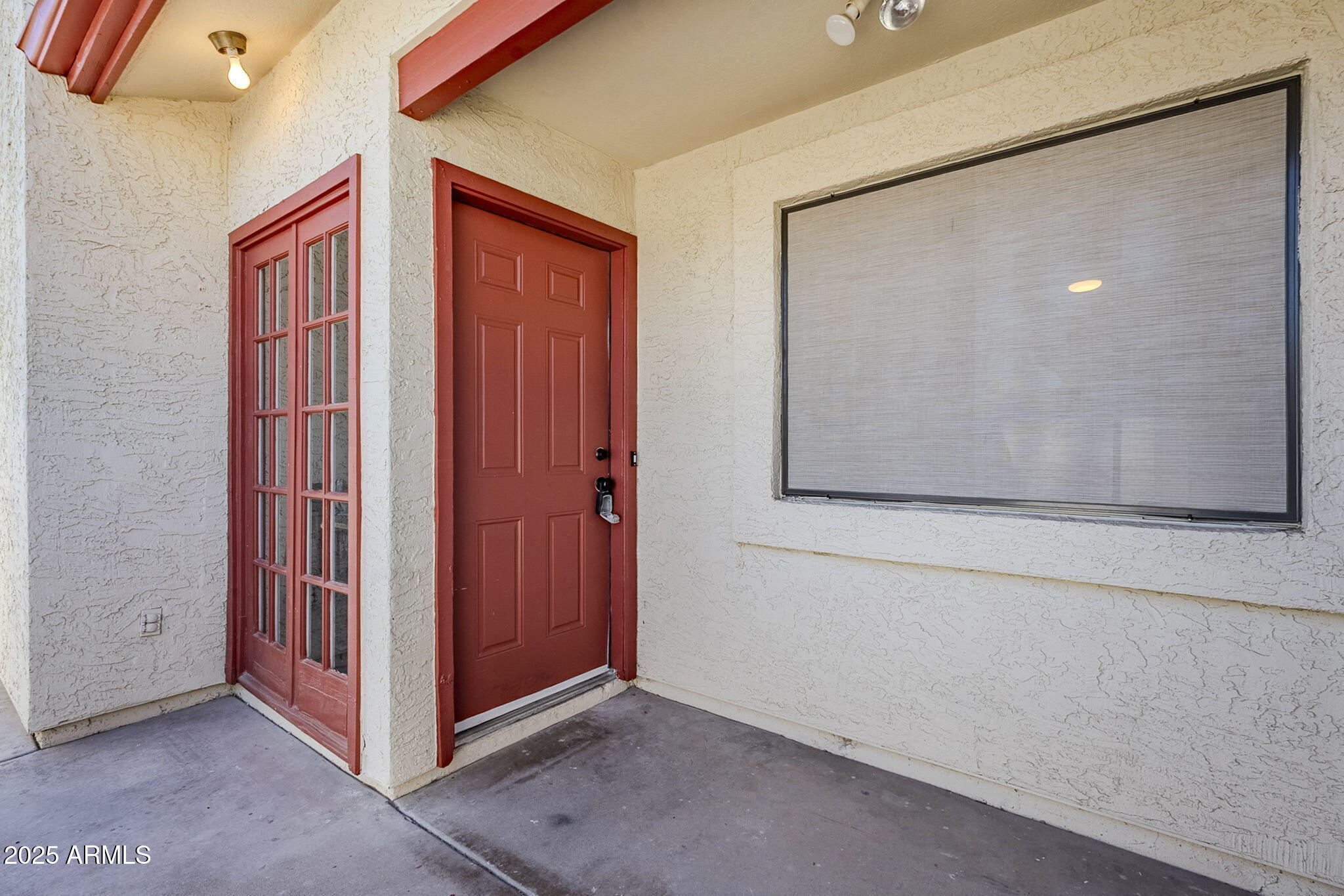 Property Photo: 633 W Southern Avenue 1198 AZ 85282