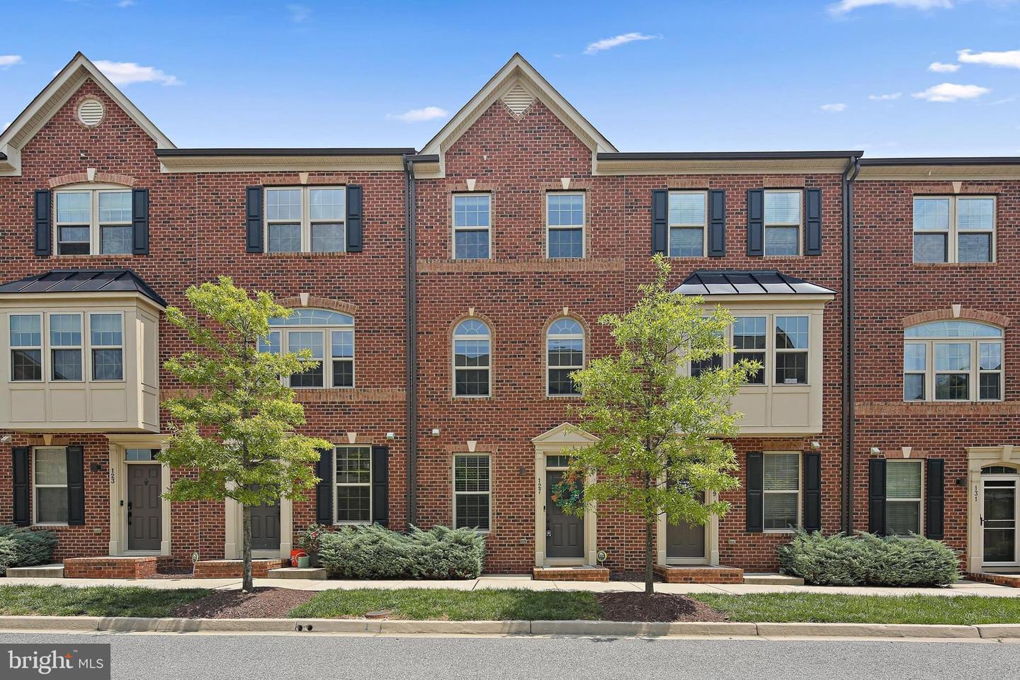 Property Photo:  127 S Newkirk Street  MD 21224 