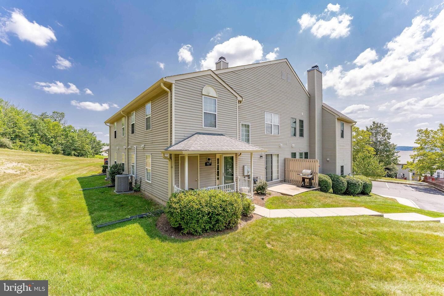 Property Photo: 719 Thornhill Drive PA 19426