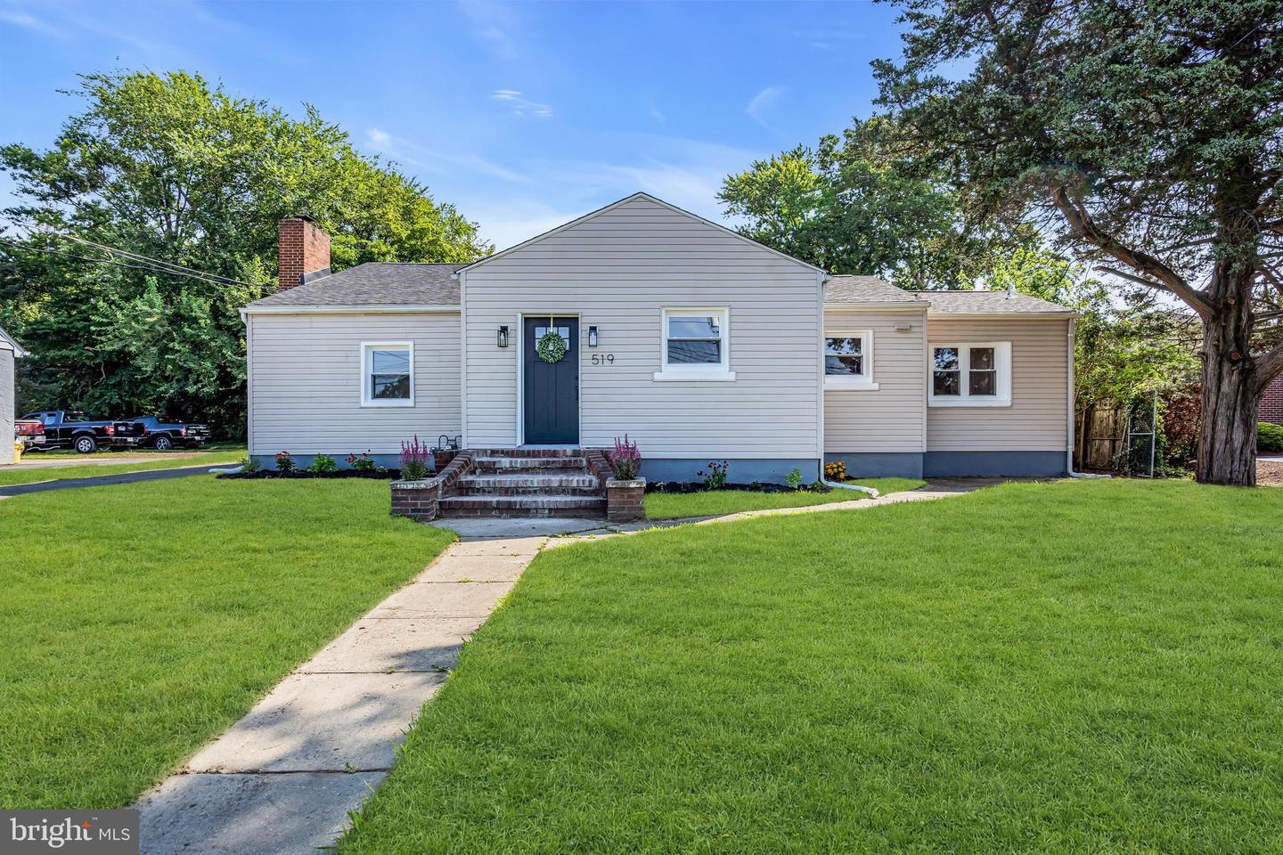 Property Photo: 519 S Black Horse Pike NJ 08012