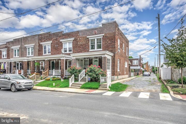 Property Photo: 520 Reynolds Avenue PA 17602