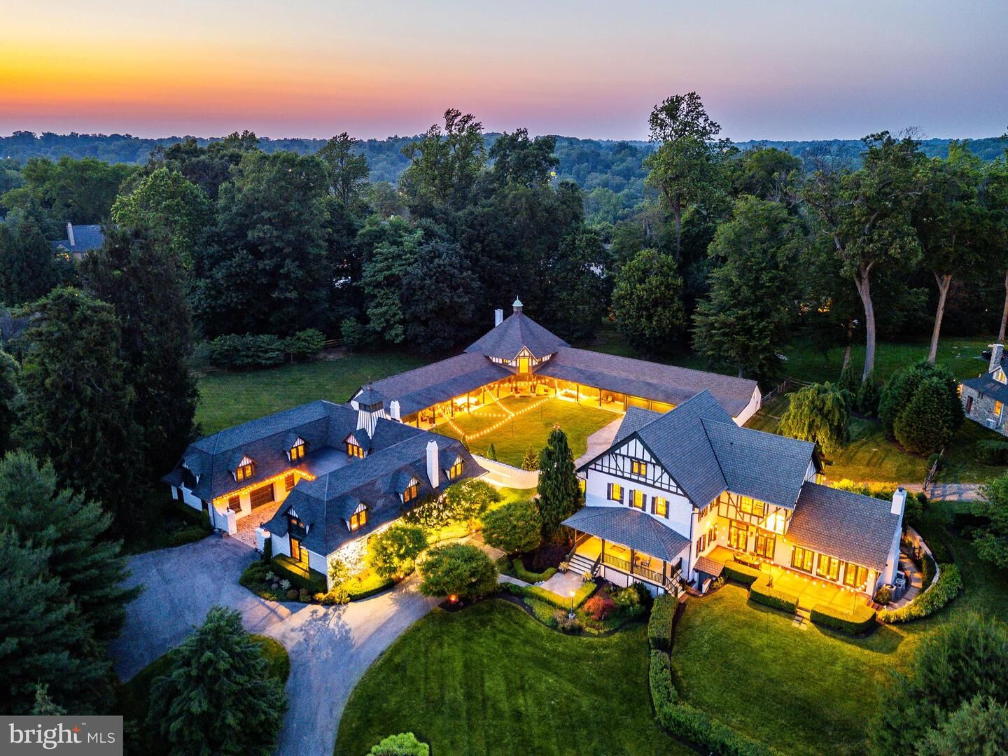Property Photo: 35 Harrison Drive PA 19073