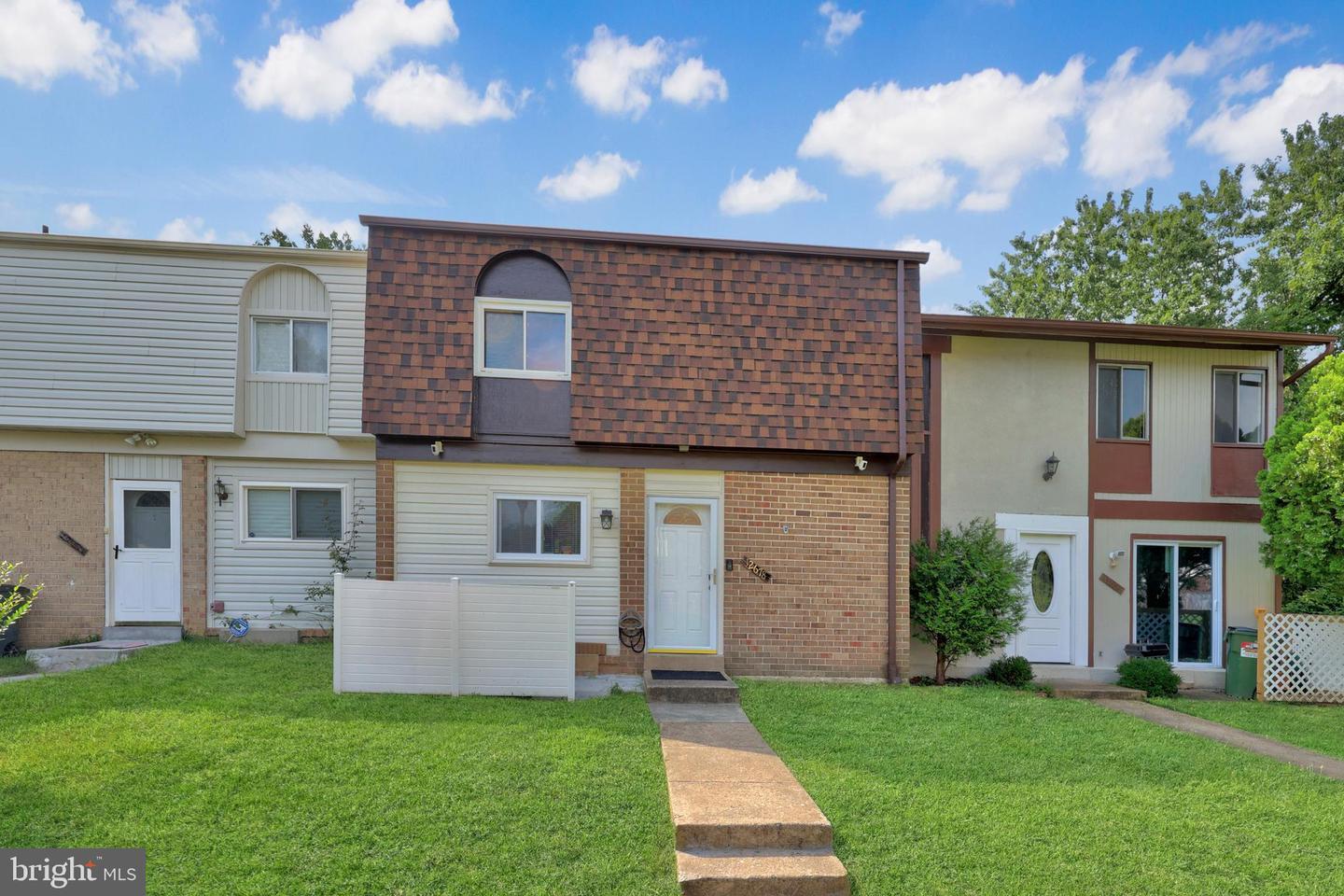 Property Photo: 12678 Dulcinea Place VA 22192