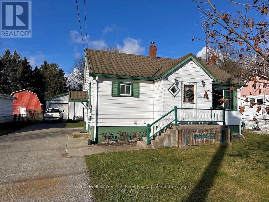 Property Photo: 19 ON N4G 4G9