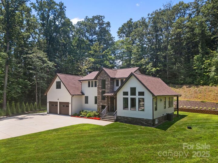 35 Mountain Shadows Drive  Leicester NC 28748 photo