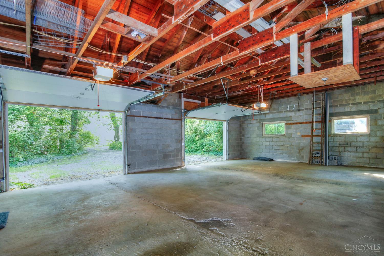 Property Photo:  5301 Hillcrest Drive  OH 45056 