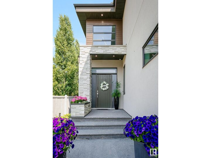 Property Photo:  3171 Cameron Heights Wy NW  AB T6M 0S5 