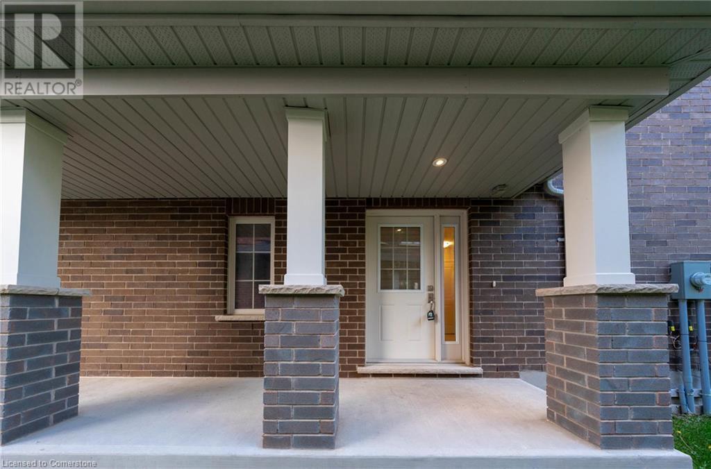 Photo de la propriété: 311 Woolwich Street 27 ON N2K 0H4