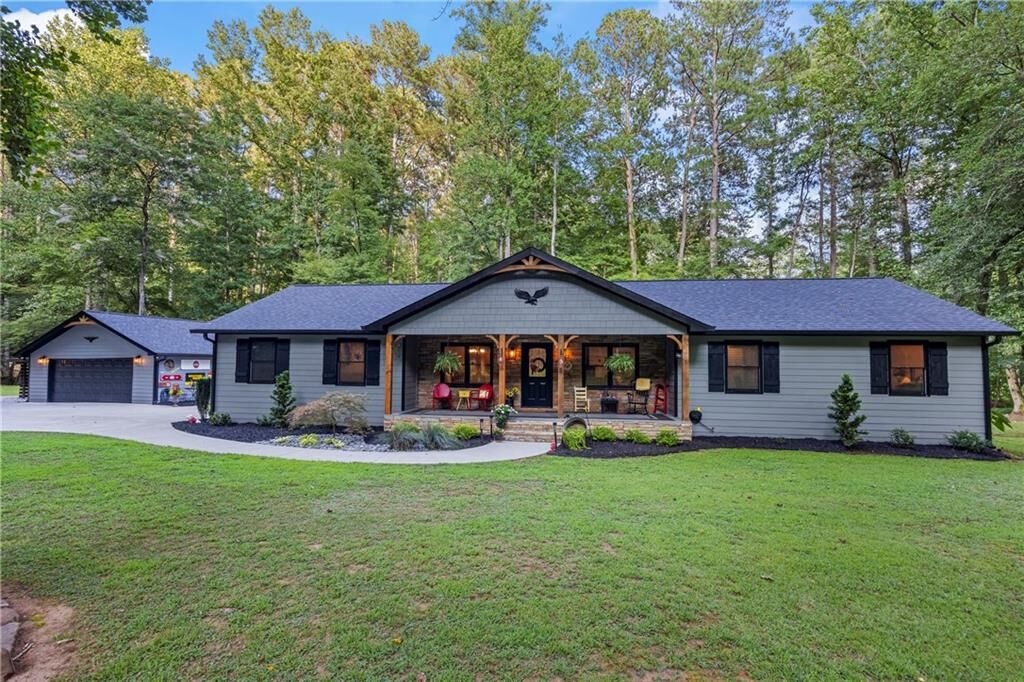 Property Photo: 846 Cleve Wright Road GA 30534