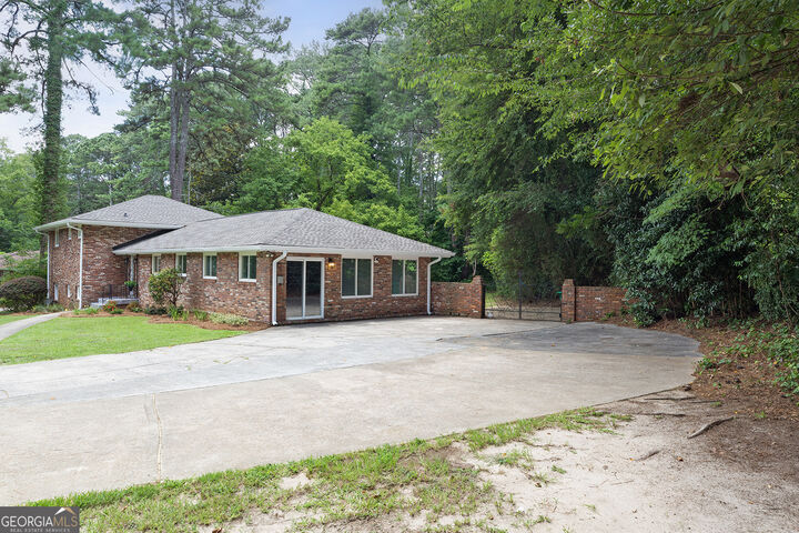 Property Photo:  2796 Briarcliff Road NE  GA 30329 