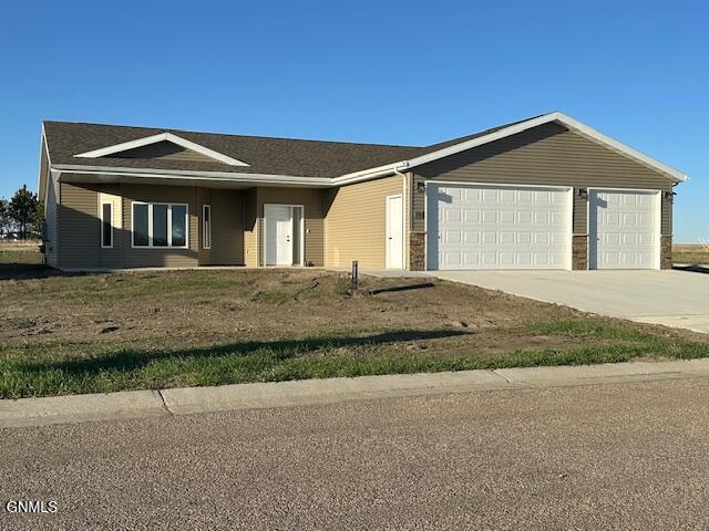 Property Photo:  3315 Tyndale Drive  ND 58503 