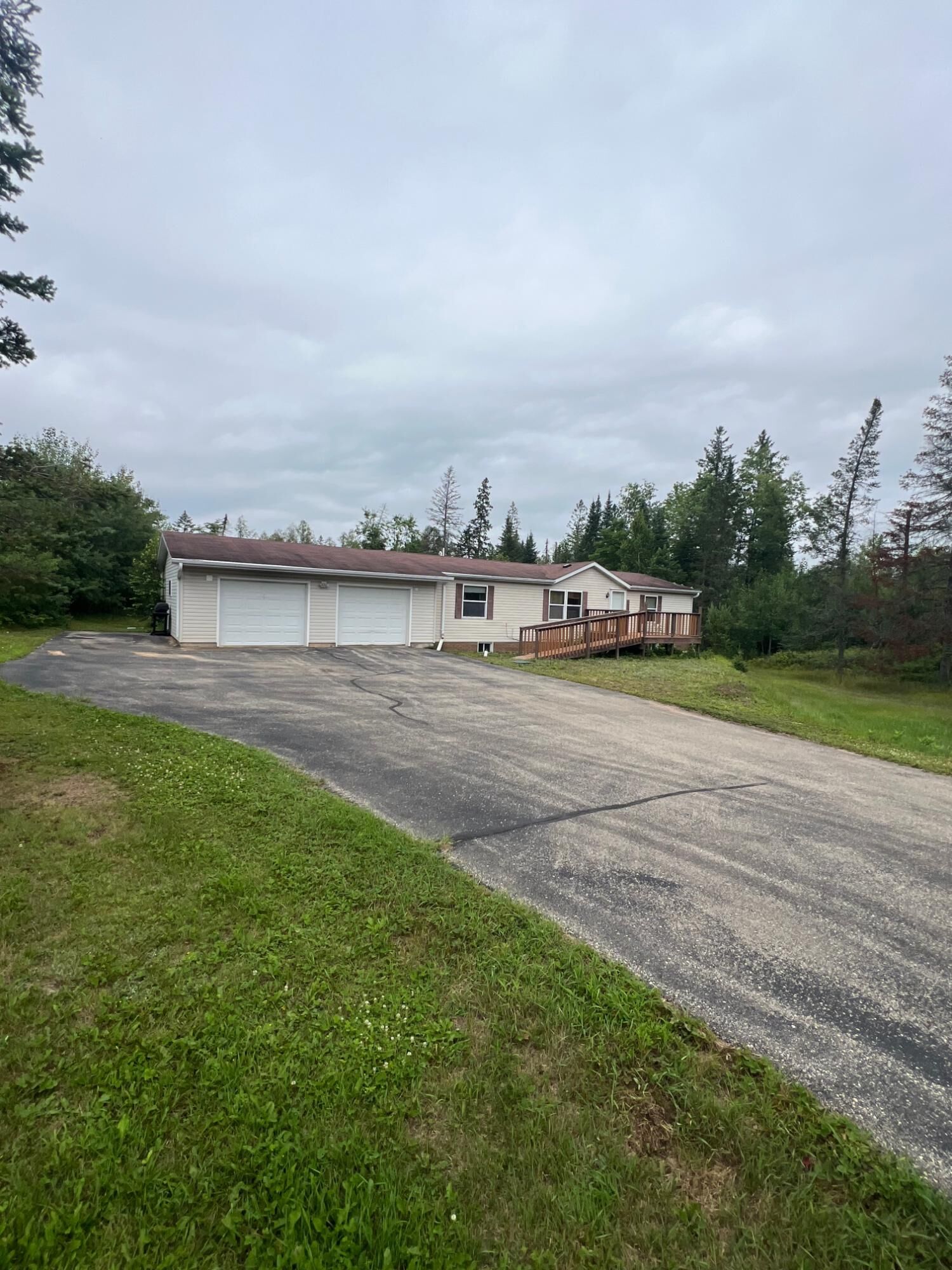Property Photo:  N6136 Burgert Ln  WI 54491 