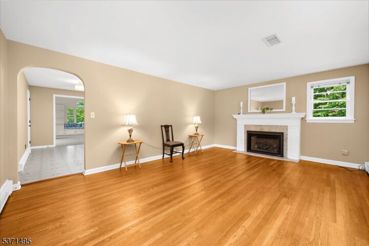 Property Photo: 27 Greenwood Pl NJ 08822