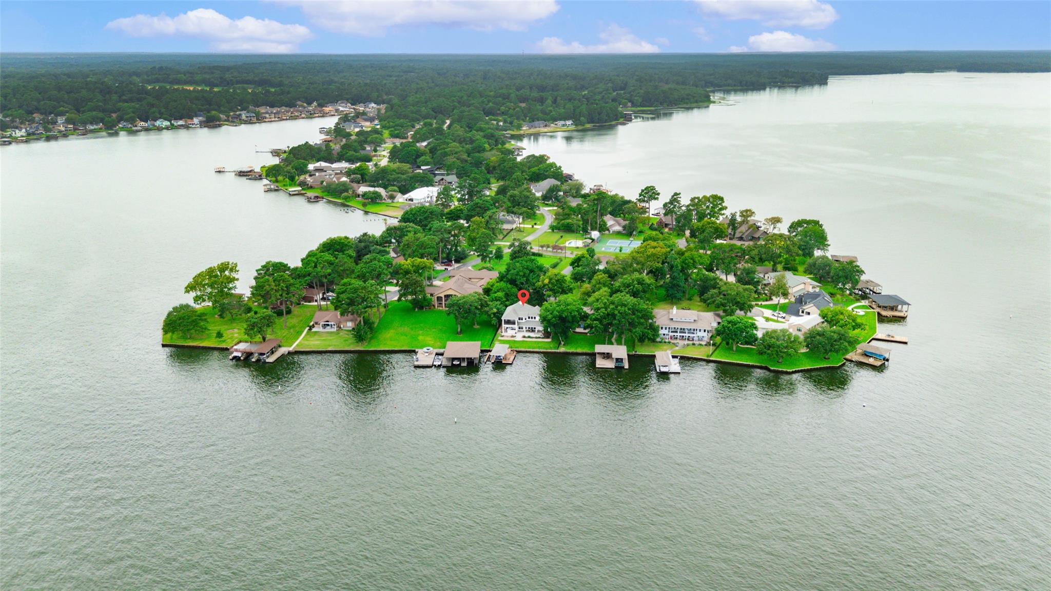 Property Photo: 16314 Hunters Circle TX 77356