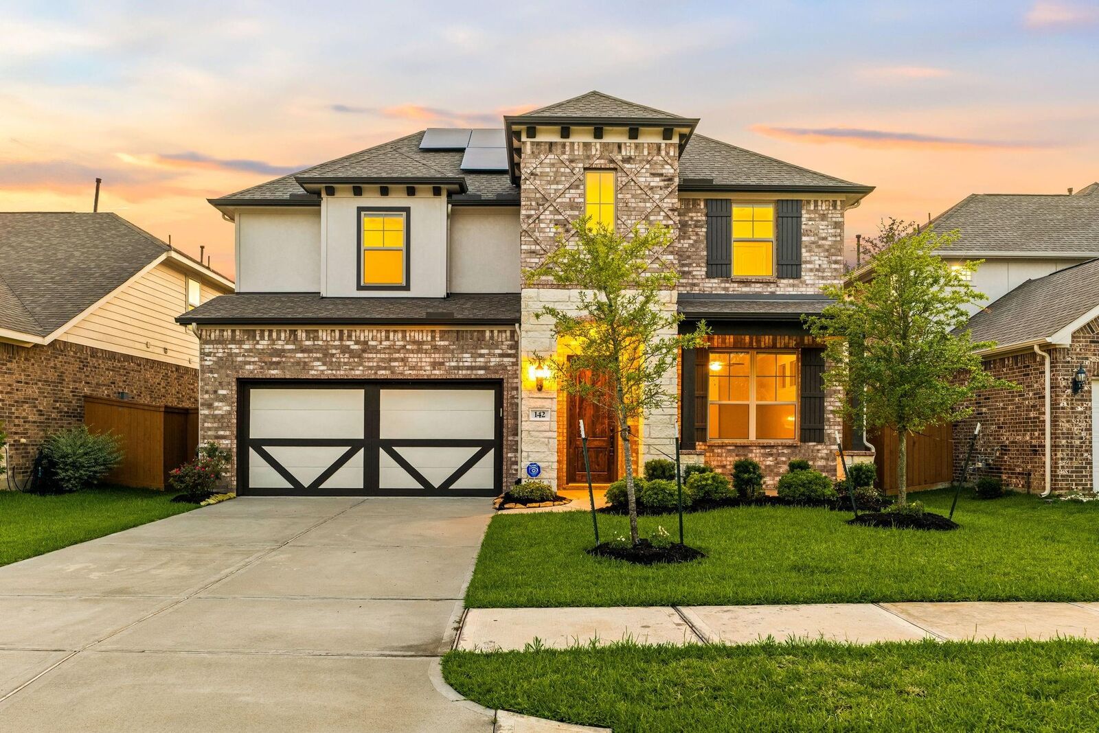 Property Photo:  142 Sunray Creek Drive  TX 77493 