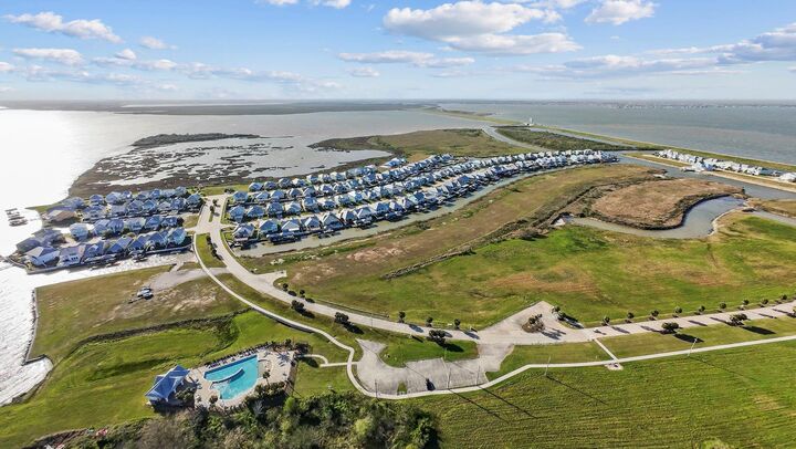 Property Photo:  5306 Allen Cay Drive  TX 77590 