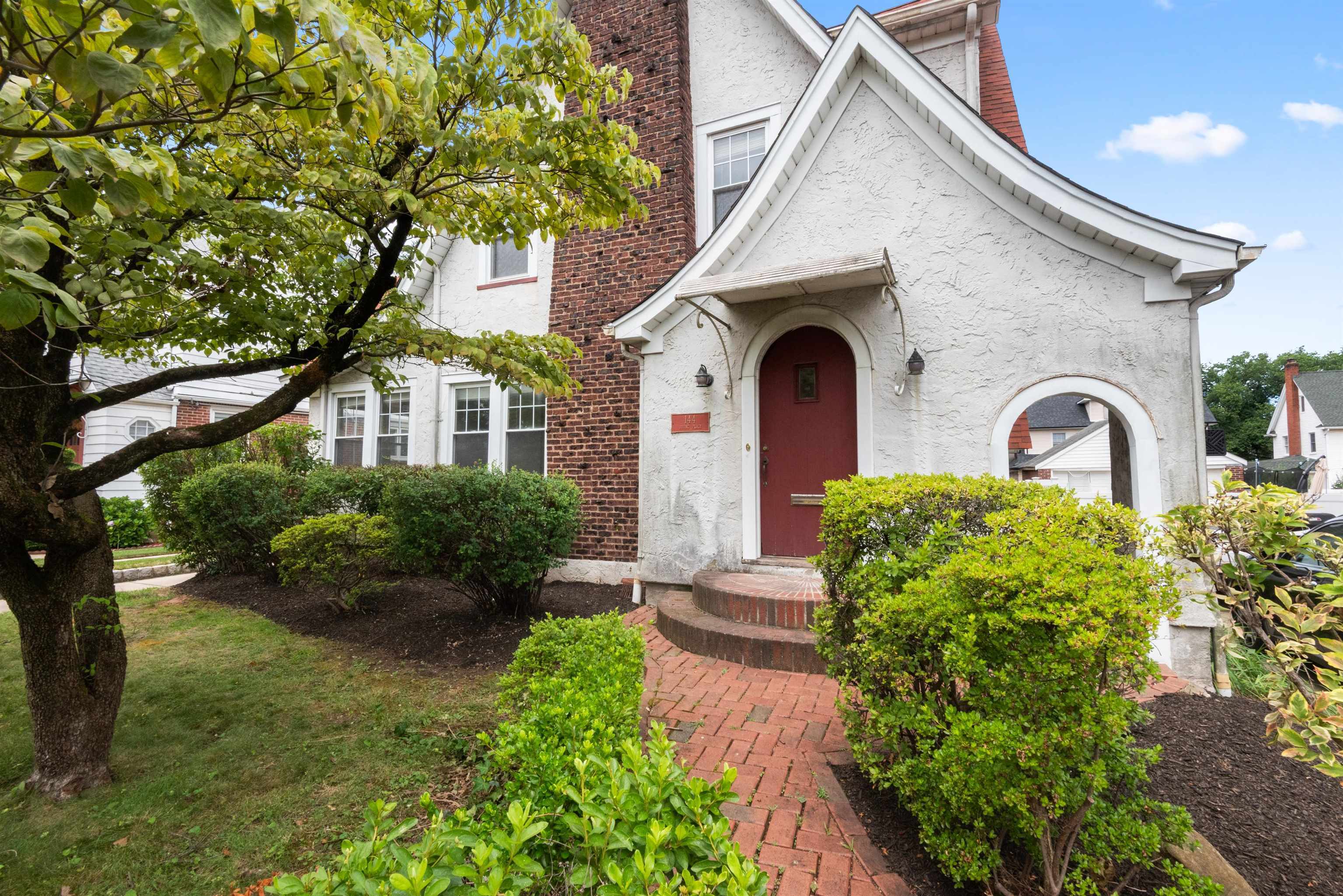 144 Irving Pl  Rutherford NJ 07070 photo