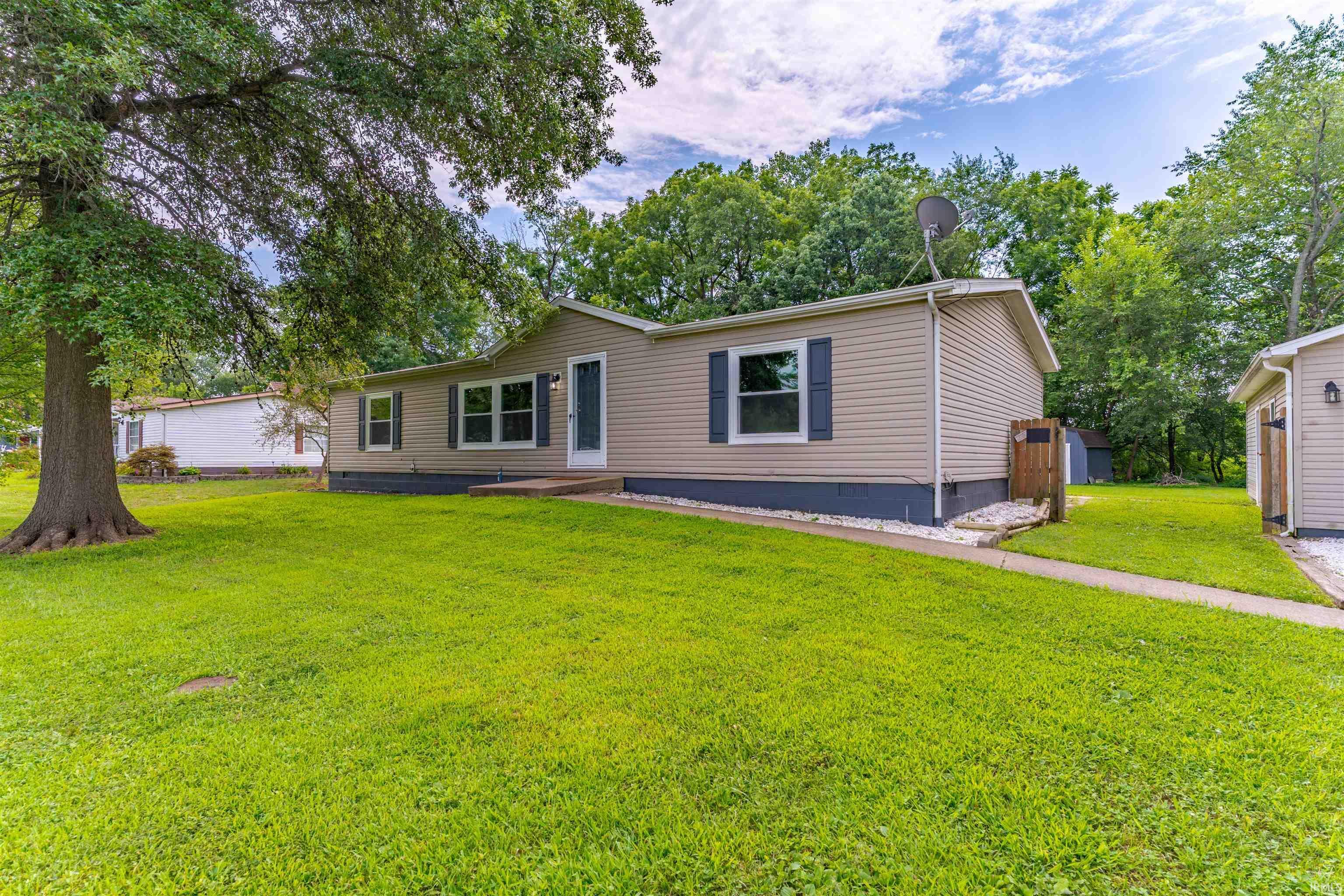 Property Photo: 11300 Country Homes Drive IN 47712
