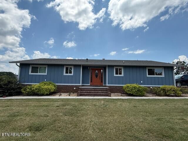 Property Photo:  2572 Sevierville Rd  TN 37804 