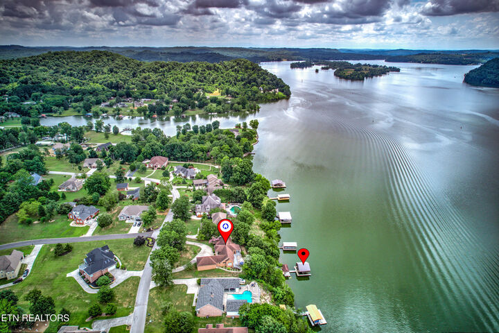 Property Photo:  201 High Pointe Village Way  TN 37763 