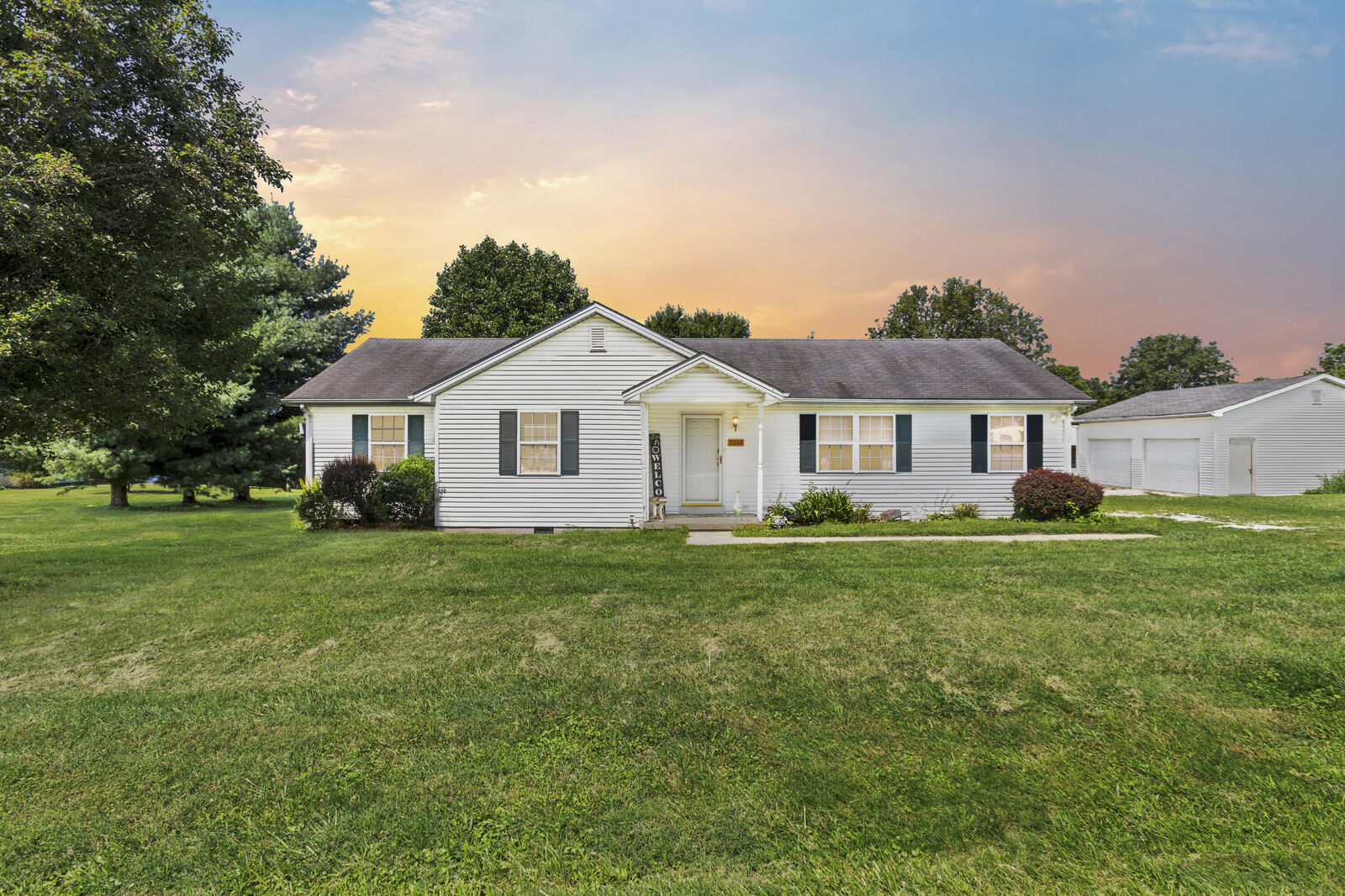 Property Photo: 5253 Weaver Road KY 41055
