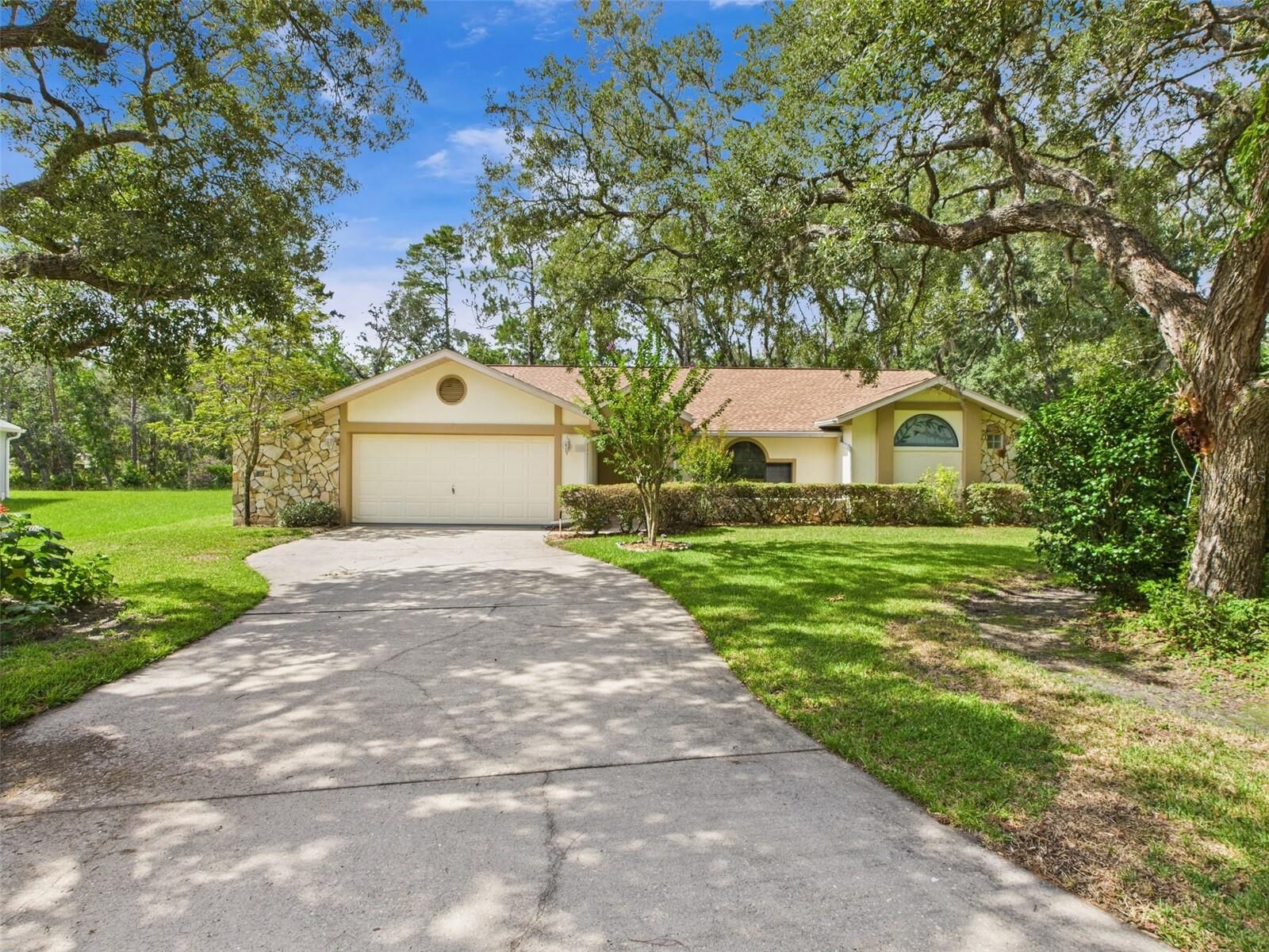 Property Photo:  24 Boxelder Court  FL 34446 