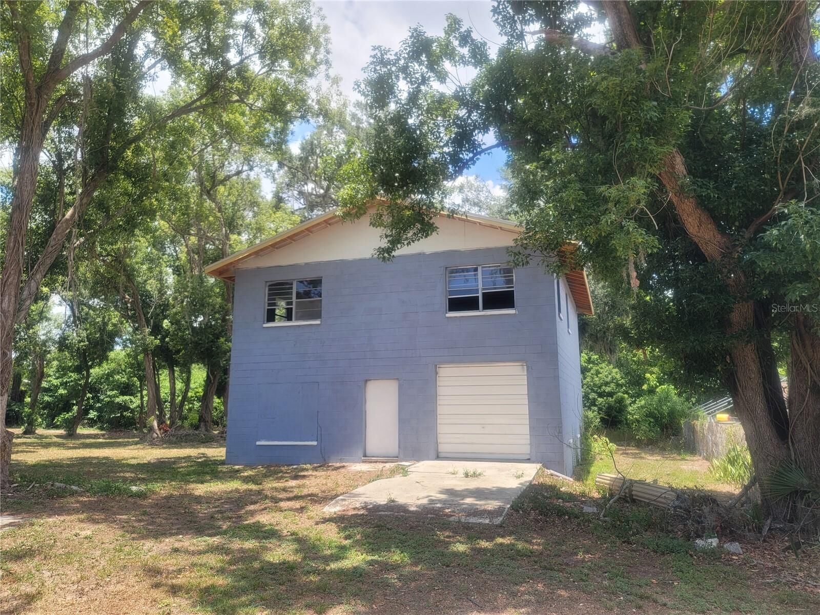 Property Photo: 510-C Tighe Avenue FL 33584