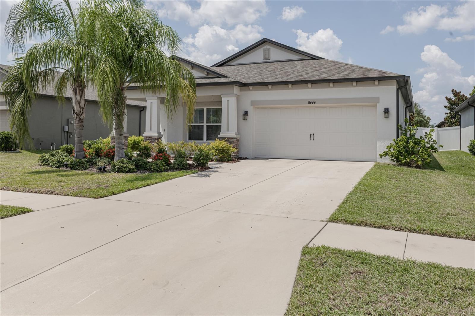 Property Photo: 11444 Alachua Creek Lane FL 33579