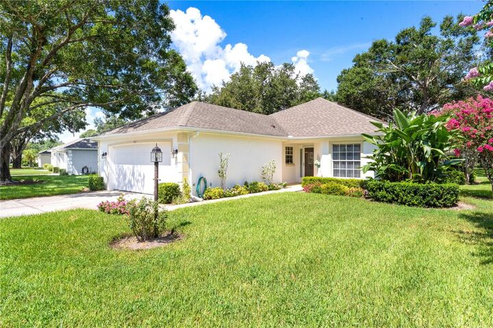 Property Photo:  401 Baytree Boulevard  FL 32778 
