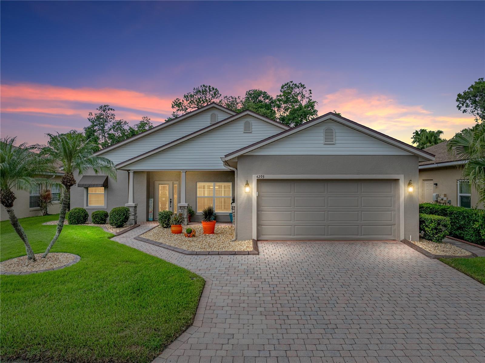 Property Photo:  4293 Berwick Drive  FL 33859 