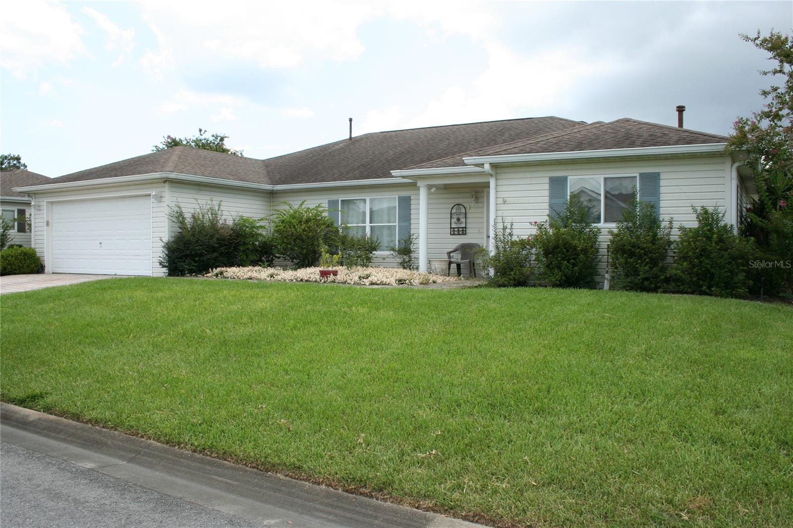 Property Photo: 9072 SE 135th Lane FL 34491