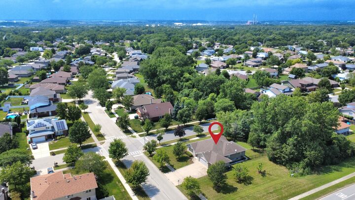 Property Photo:  1350 Key West Drive  IL 60441 