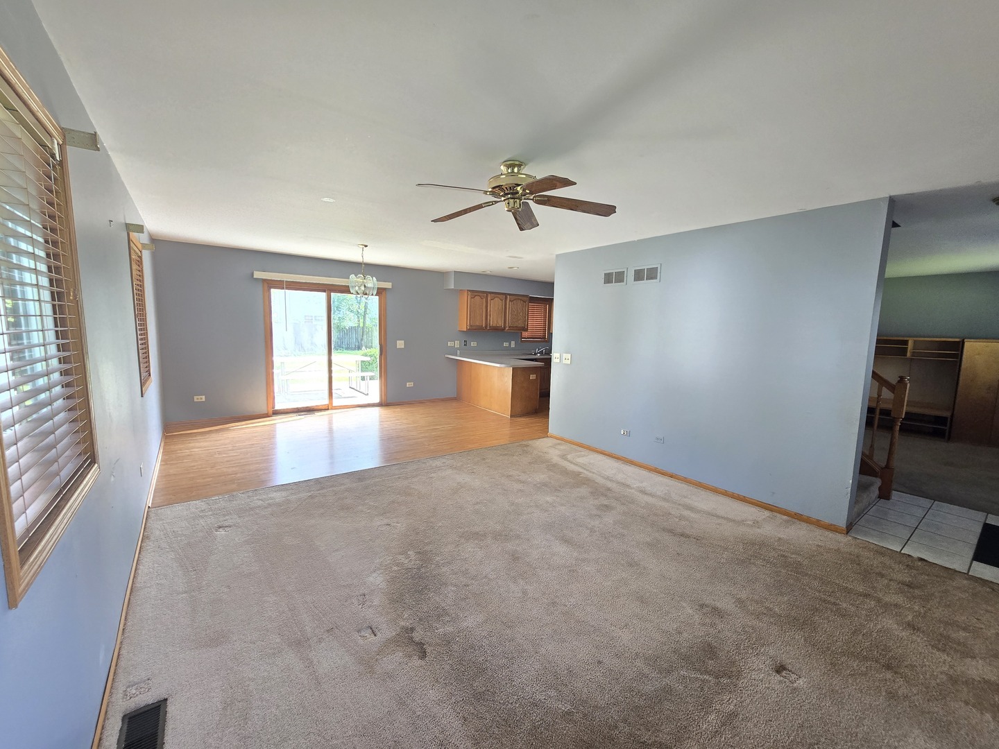 Property Photo: 3627 Atlantic Avenue IL 60031