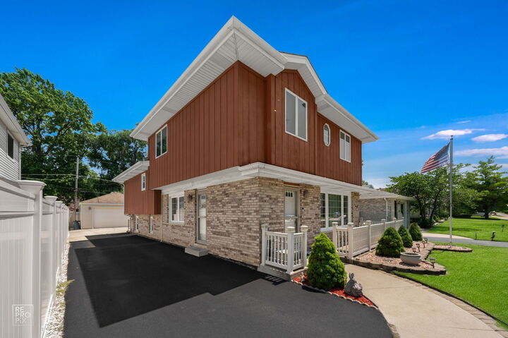 Property Photo:  9607 Marion Avenue  IL 60453 