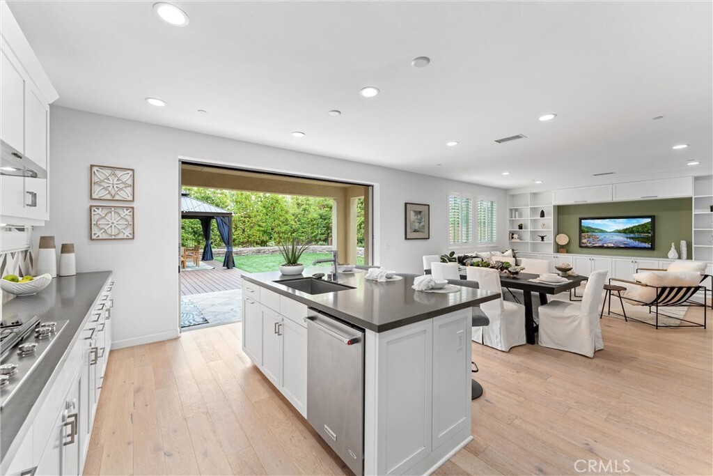 Property Photo:  287 Barnes Road  CA 92782 