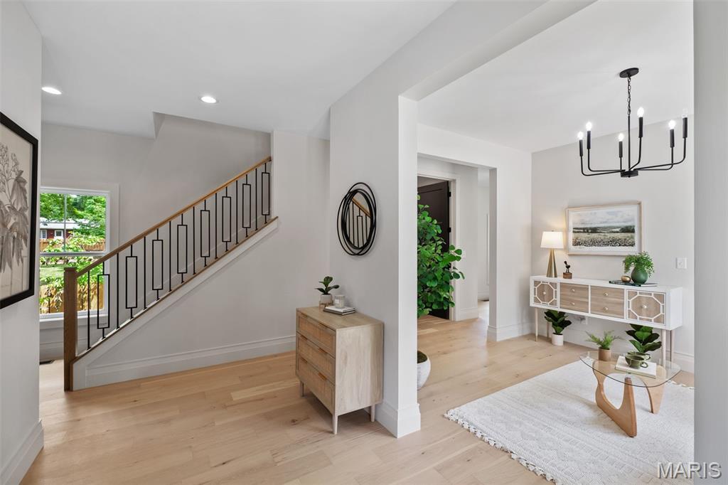 Property Photo:  416 S Ballas Road  MO 63122 